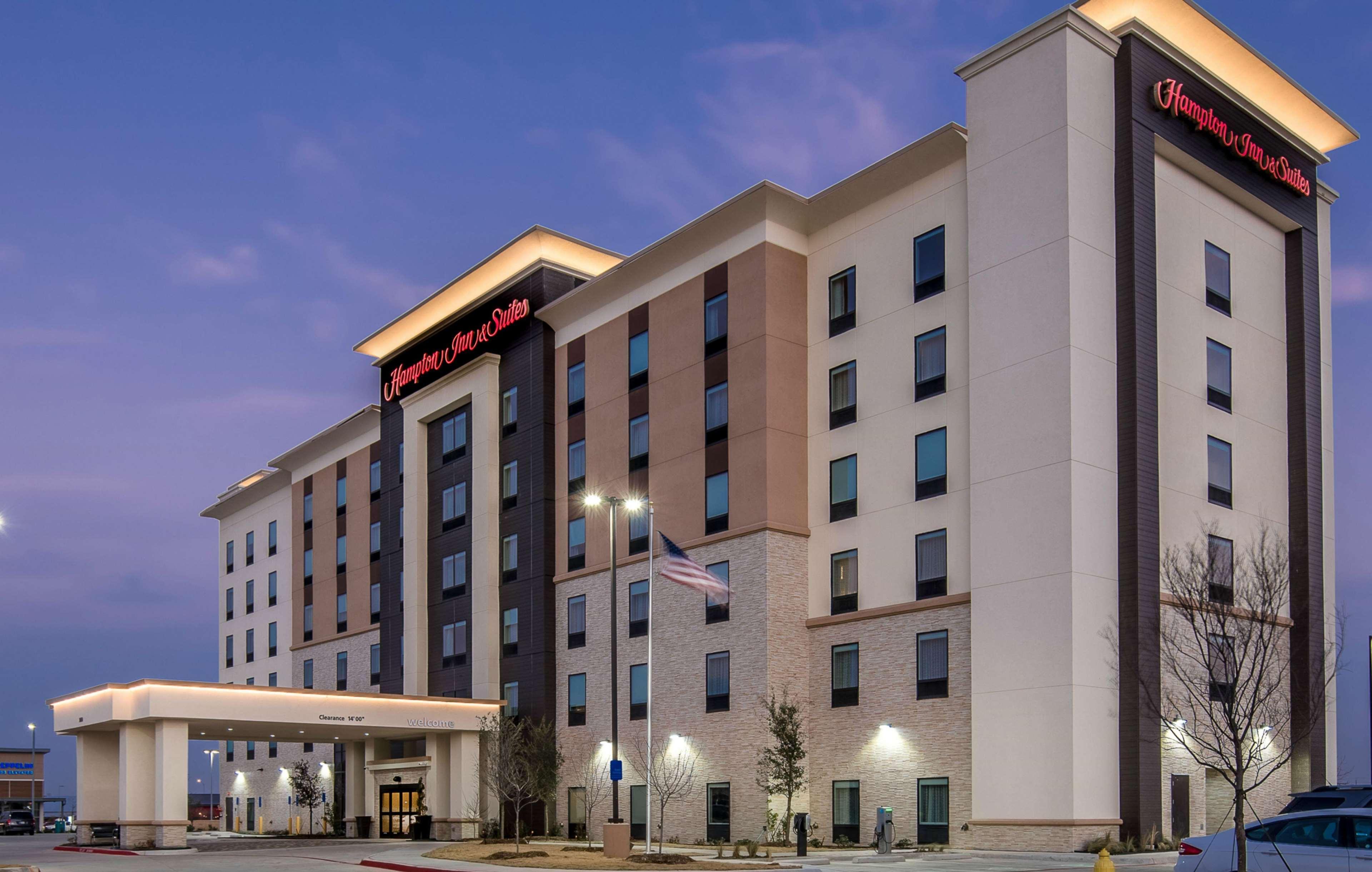 Hampton Inn & Suites Dallas-The Colony Kültér fotó